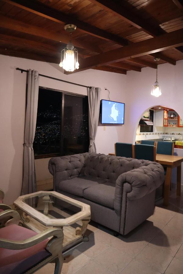 Wonderful House With Views In Medellin-Fiber Optics 아파트 외부 사진